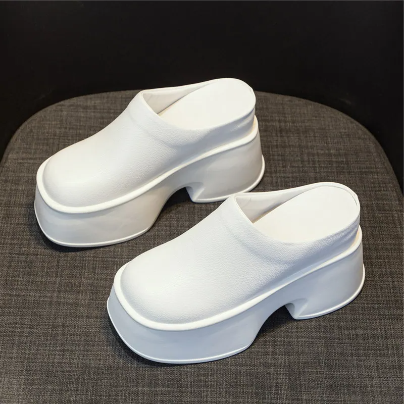 Tranquil Grove Slippers