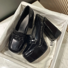 Andia Elegant Pumps