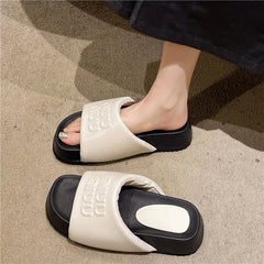 Niuu Niuu Foam Slides