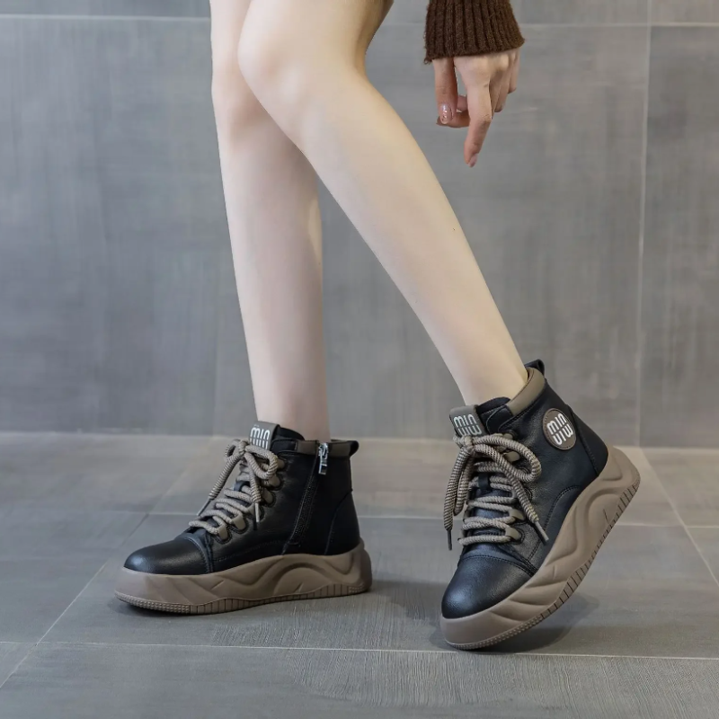 MuffinMax Height Sneakers