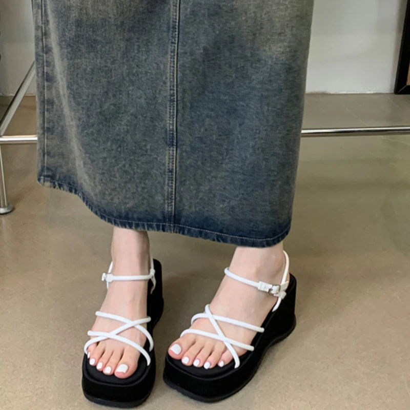 Petra Platform Sandals