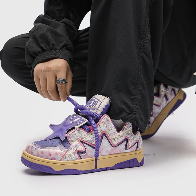Boek Retro Skateboard Sneakers