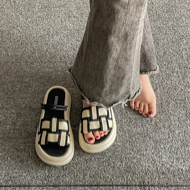 Medina Platform Slippers