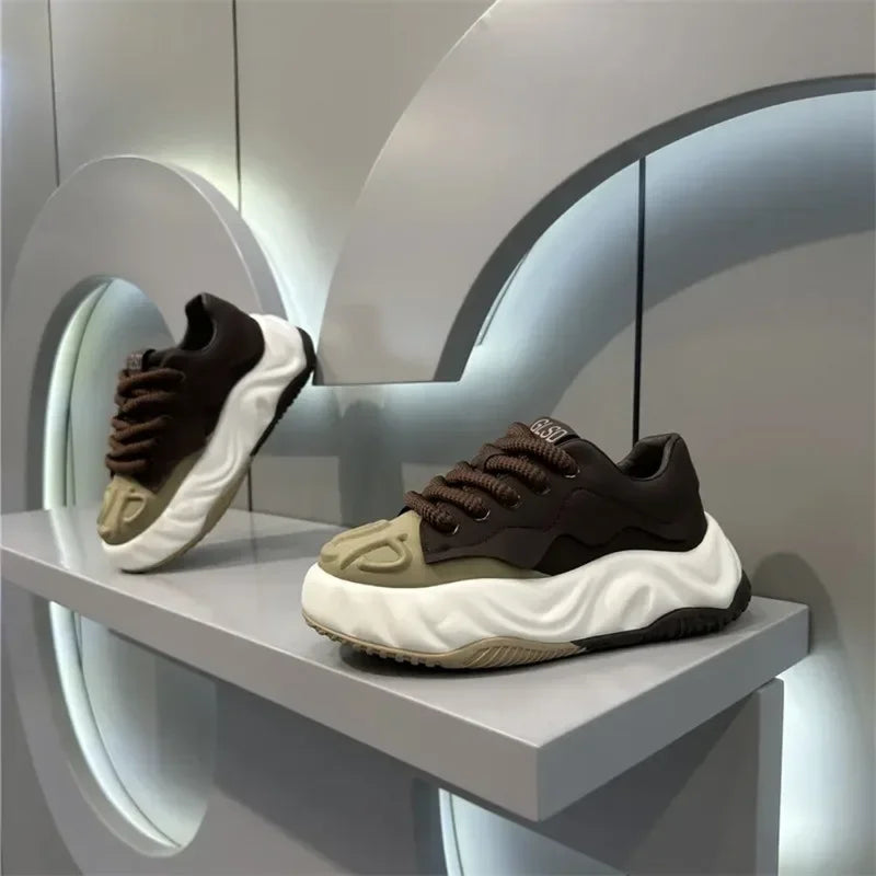 Torque Mode Style Sneakers