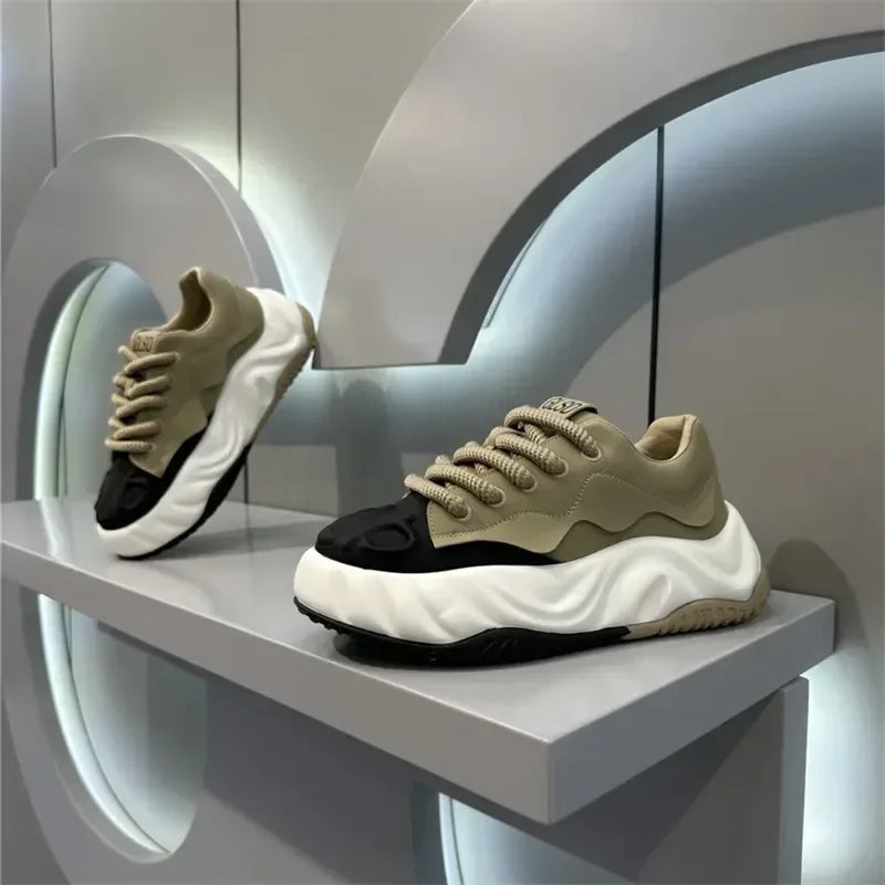 Torque Mode Style Sneakers